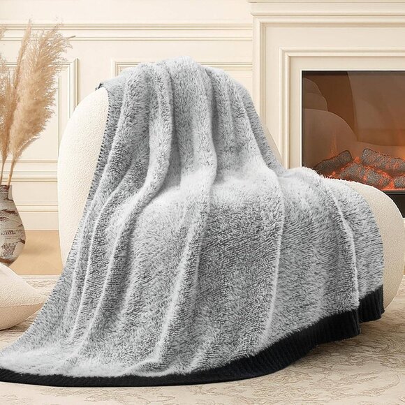 Amélie Home Cozy Knit Throw Blanket, Super Soft Plush 50"x60" - Heather Black - Picture 1 of 9